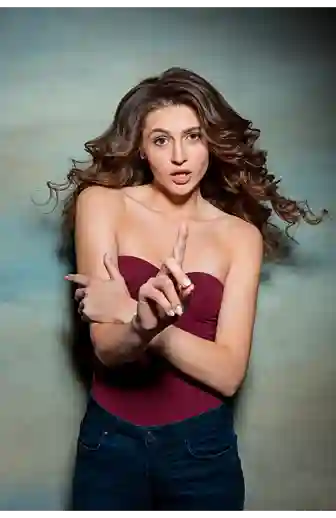 Escort Service in Meerut
